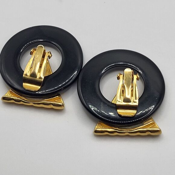 Vintage 80s Art Deco Black Gold Clip On Earrings 1.5in - Picture 2 of 2
